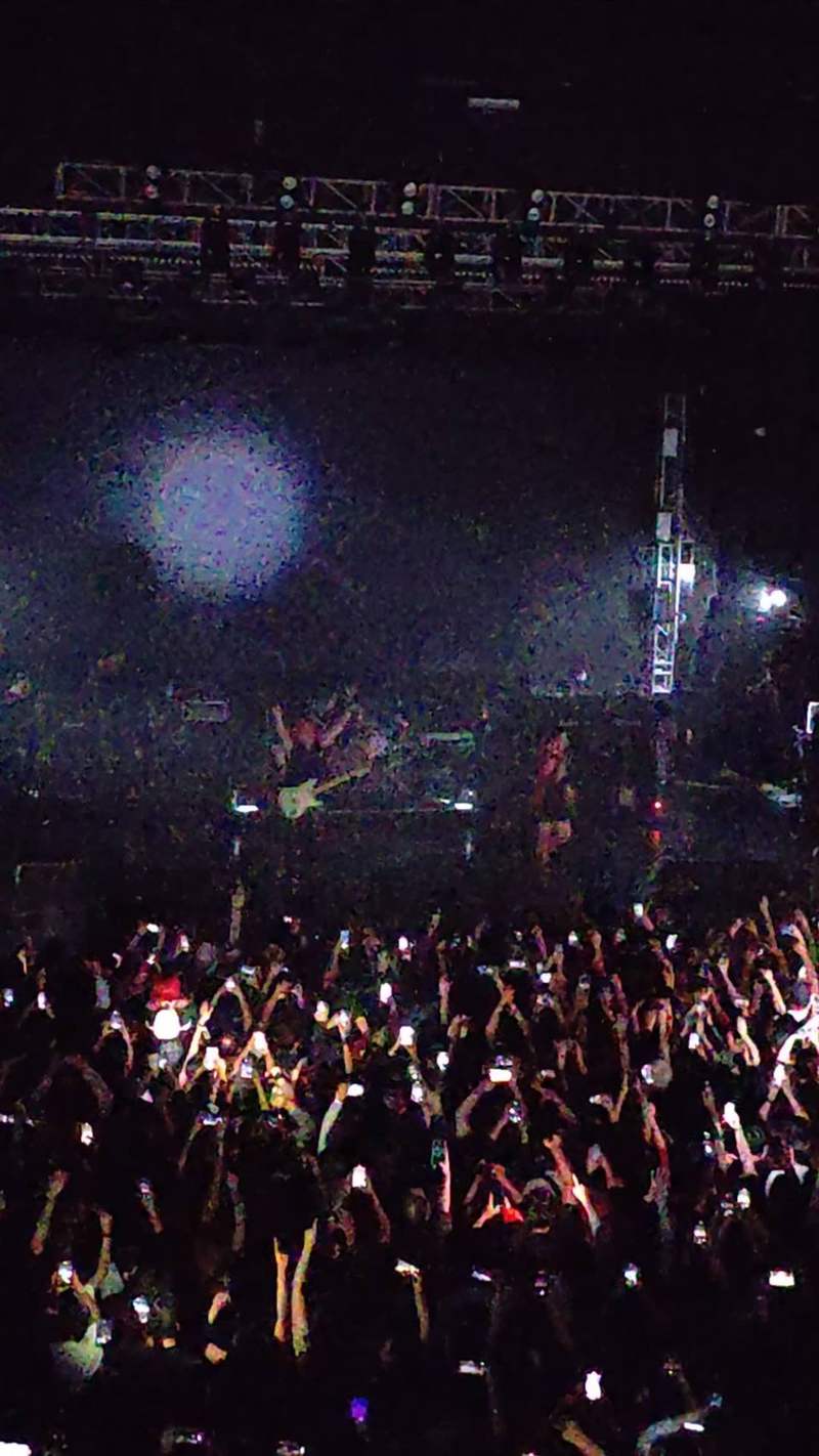 Fotograma del video de Airbag en Teatro Royal Center, Bogotá 2025, video 2
